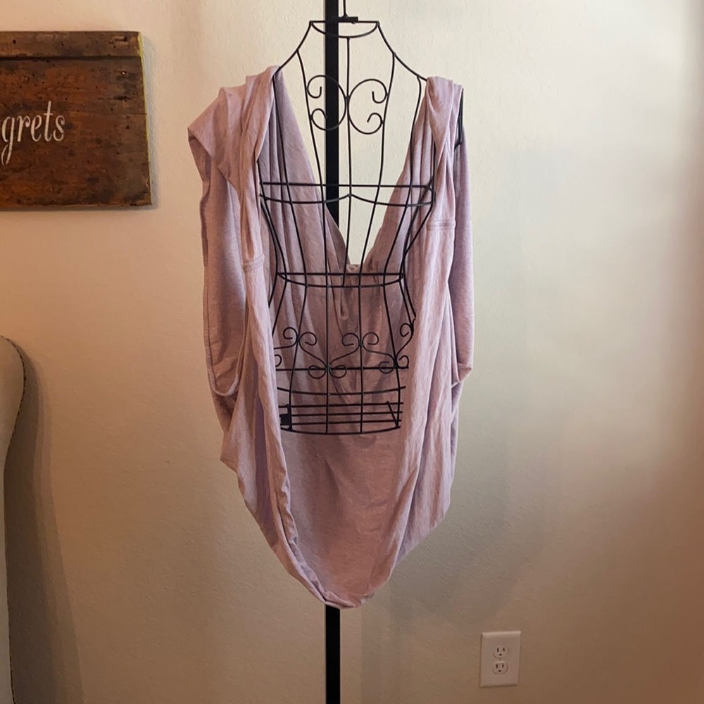 Light purple lululemon shawl/wrap fits a size S-M